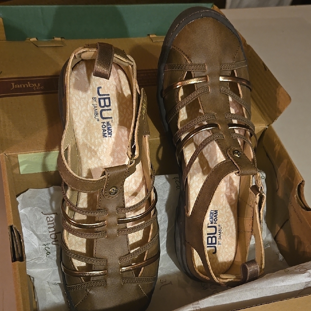 Jambu Brown Strappy Sandals
